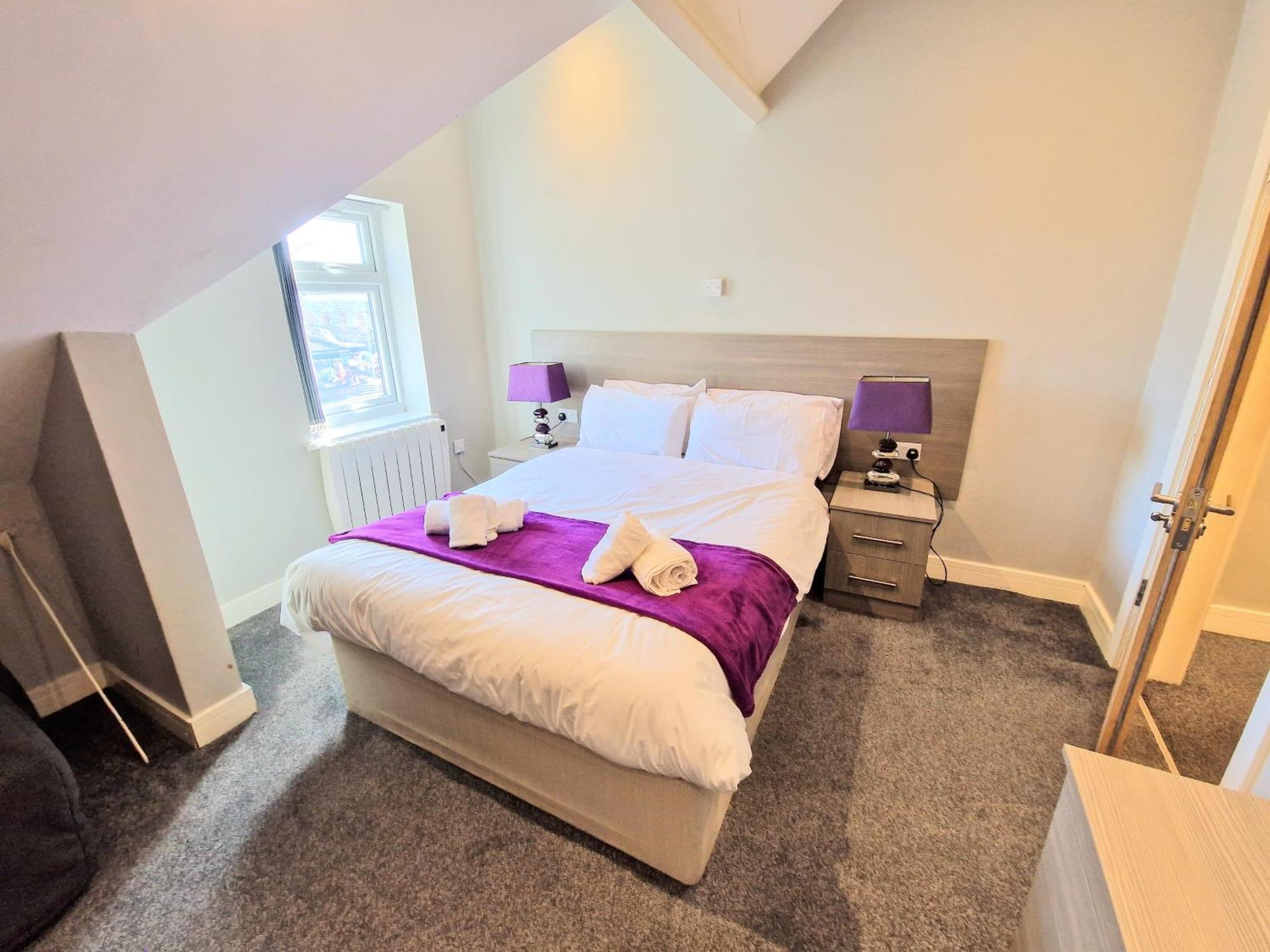 Central Reading Modern 3Br Flat - Walk To Station And High Street Exterior photo